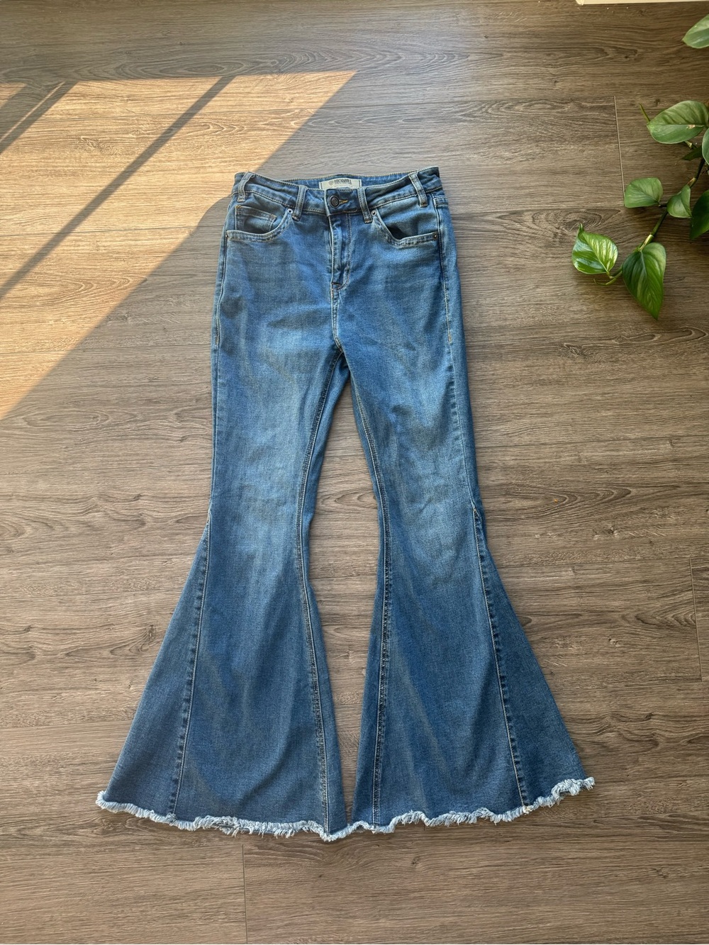 High Rise Bell Bottom Jeans Y2K Boho Festival Denim